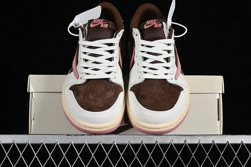 All categories Air Jordan Jordan series basketball shoes Air Jordan 1 Low Travis Scott x Air Jordan 1 Low OG AJ1 Joe 1 undercut low DZ4137-206